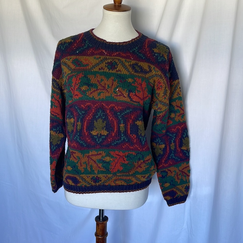Vintage gently used Cape Isle Knitters Knit Sweater size small